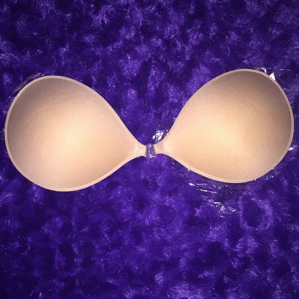 Nude/tan sticky NuBra